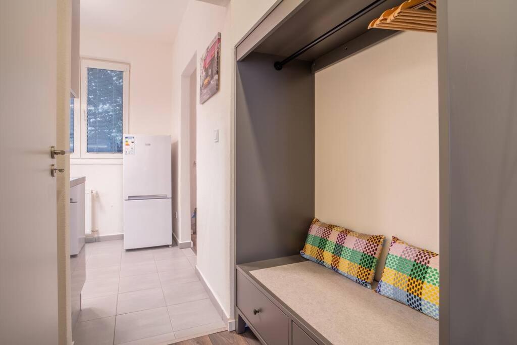 ברטיסלאבה Sukromny Staromestsky Apartman V Uzasnej Lokalite/Cozy Old-Town Apartment In A Great Neighborhood מראה חיצוני תמונה